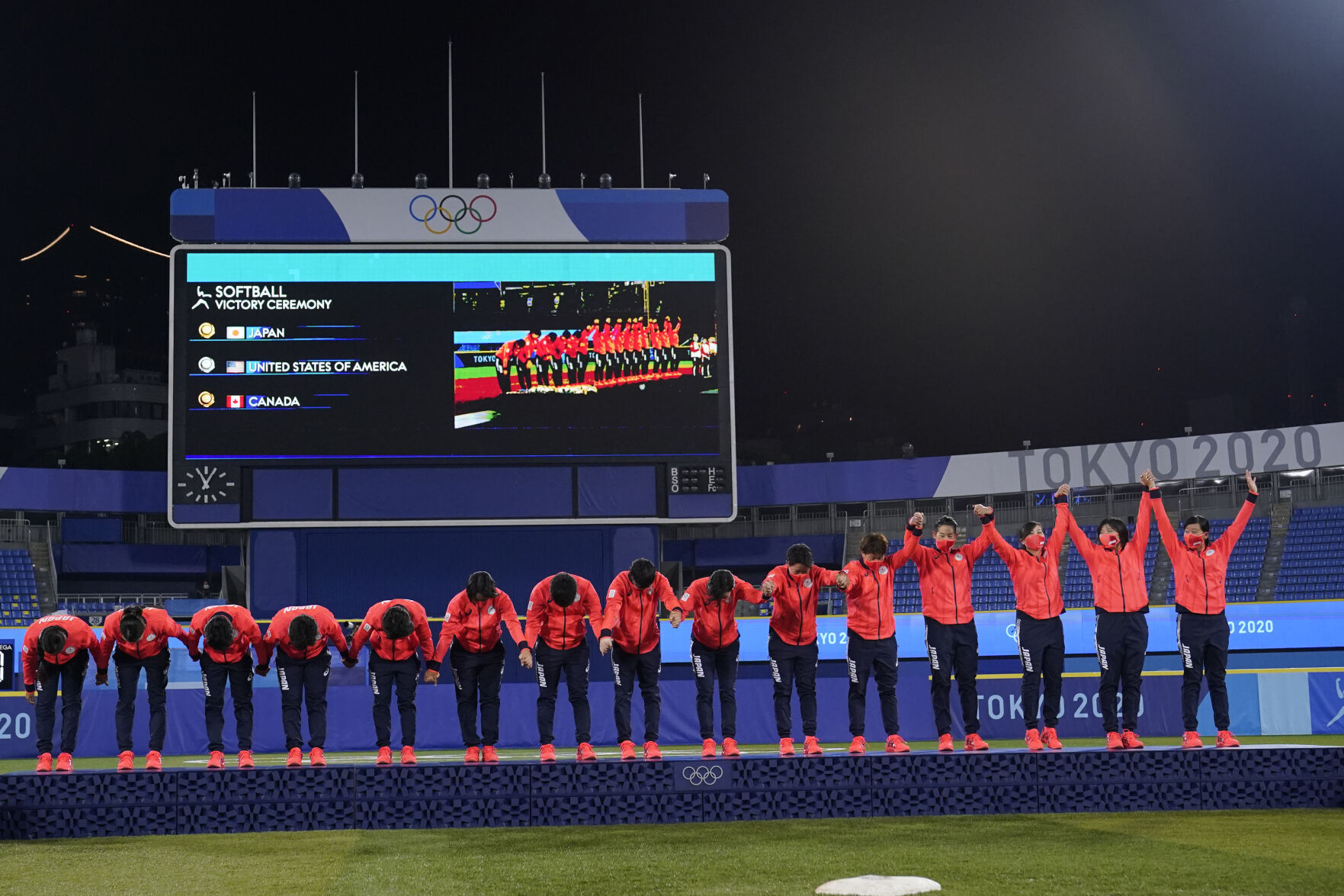 APTOPIX Tokyo Olympics Softball